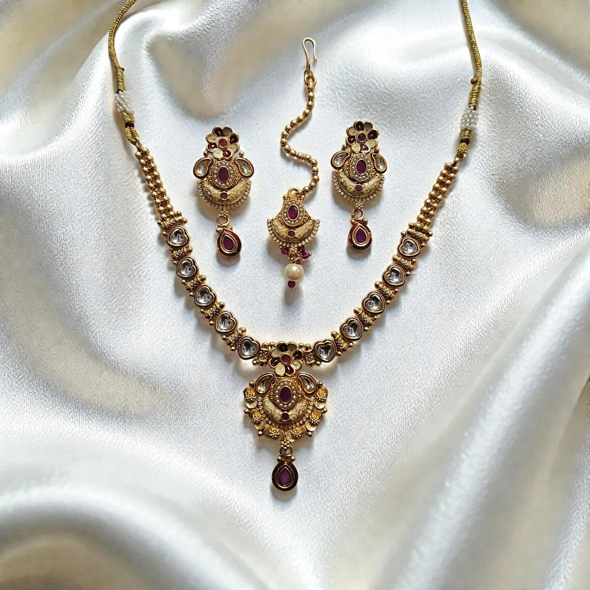 Antique Gold Plated Kundan Necklace Set with Earrings & Maang Tikka - Shangri