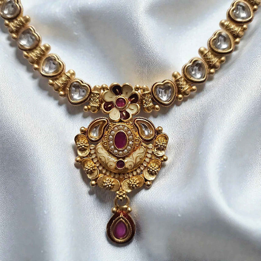 Antique Gold Plated Kundan Necklace Set with Earrings & Maang Tikka