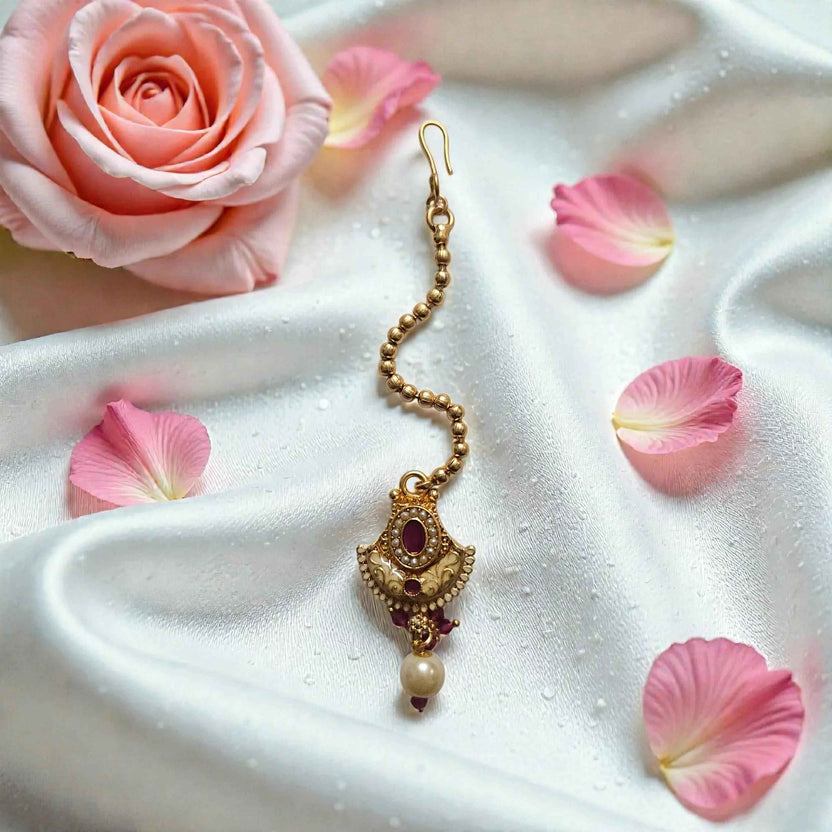 Antique Gold Plated Kundan Necklace Set with Earrings & Maang Tikka