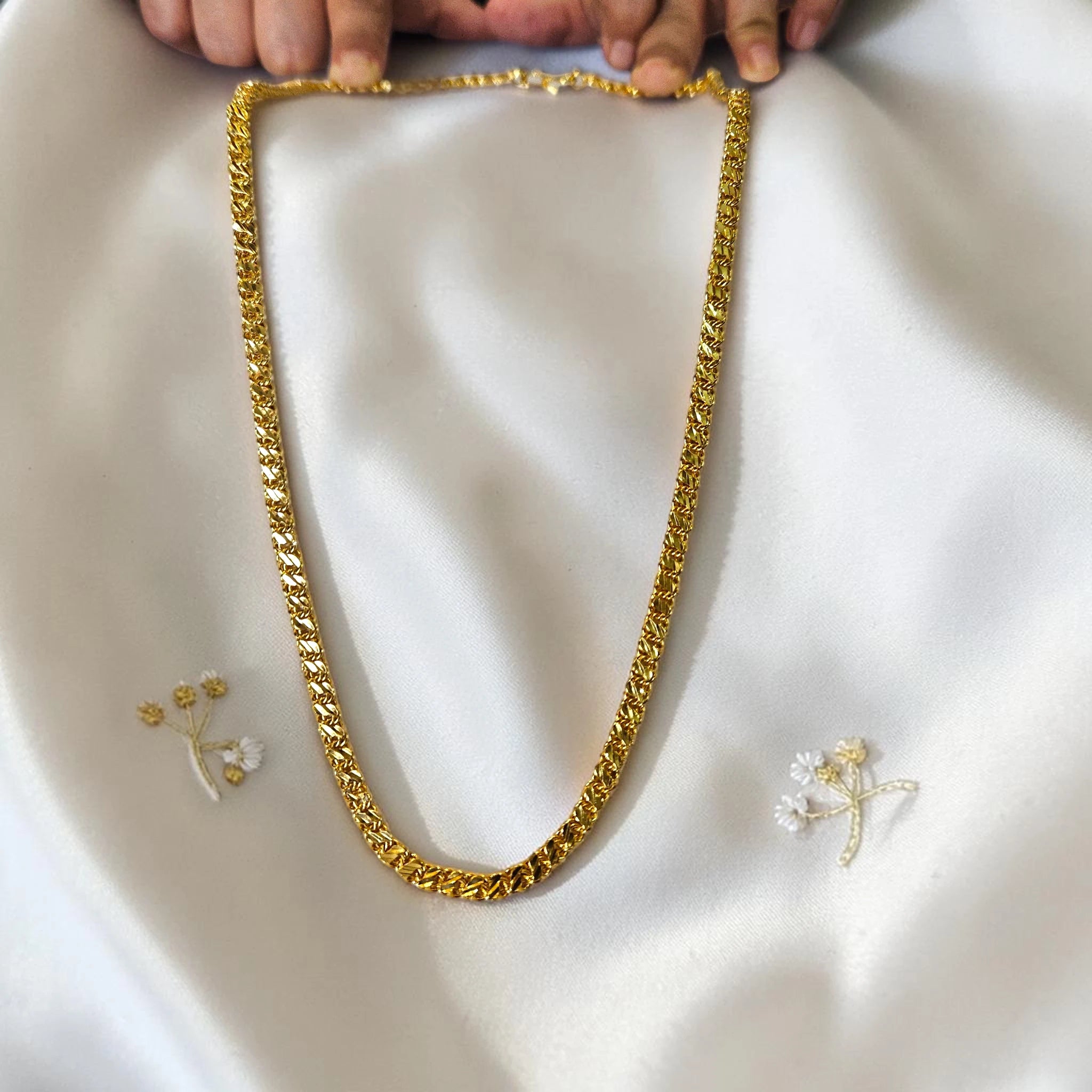 Shangri Gold Plated 24 Inch Chain