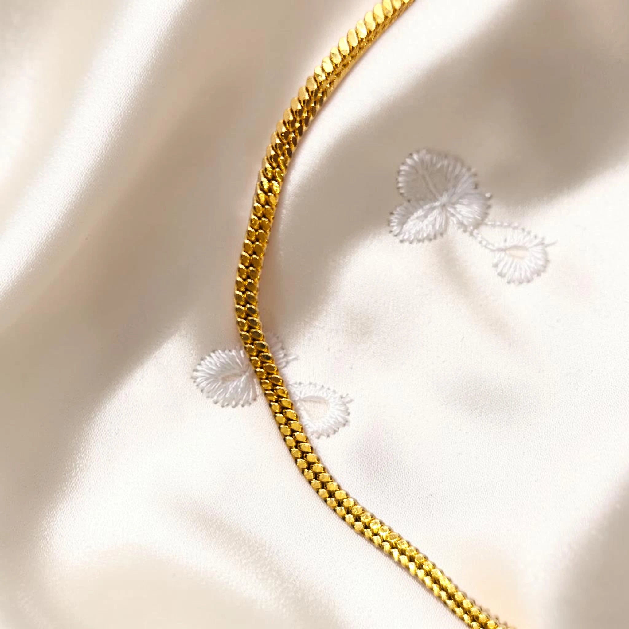 Shangri 24-Inch Gold Plated Chain for Pendants