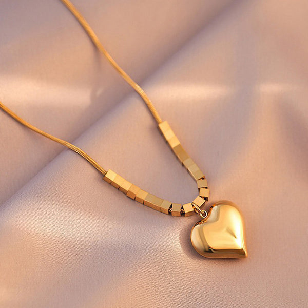 Gold-Plated Anti-Tarnish Heart Themed Pendant Necklace