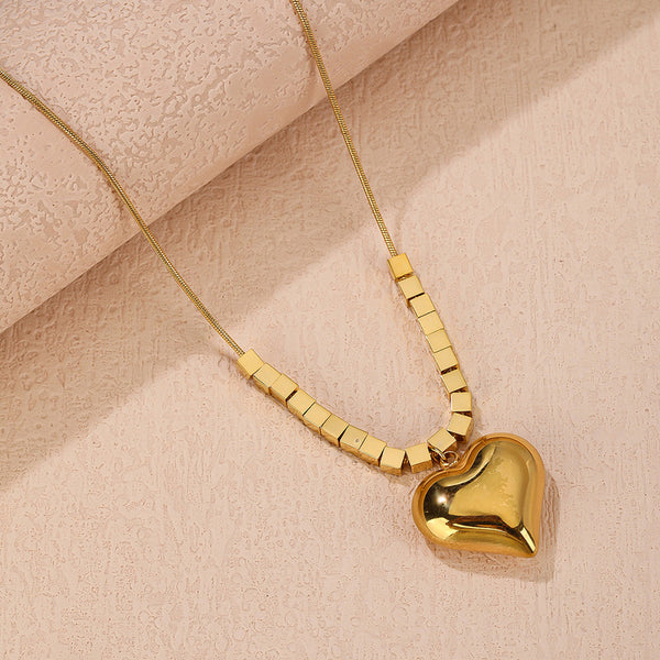 Gold-Plated Anti-Tarnish Heart Themed Pendant Necklace