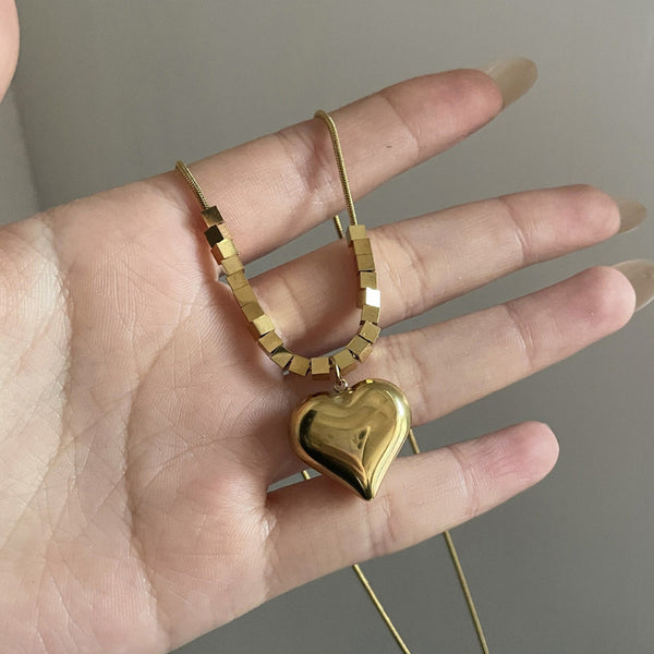 Gold-Plated Anti-Tarnish Heart Themed Pendant Necklace