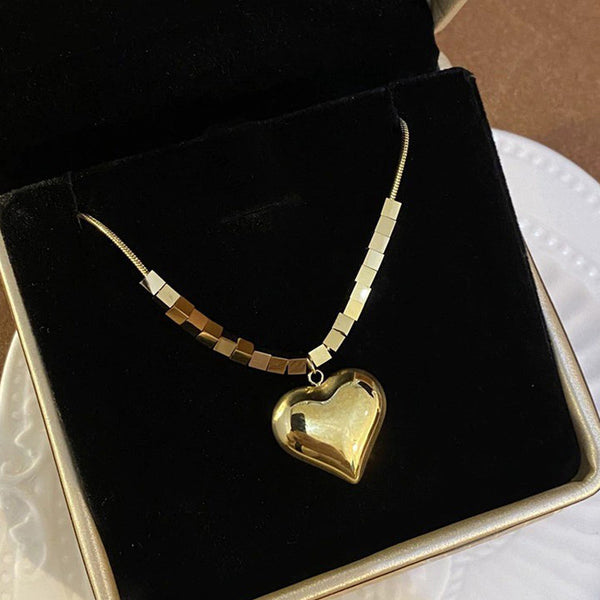 Gold-Plated Anti-Tarnish Heart Themed Pendant Necklace