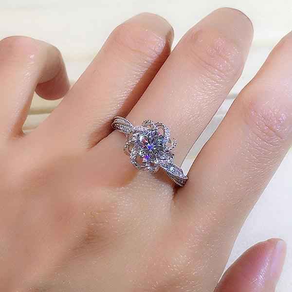 Silver Plated Anti-Tarnish American Diamond Crushed Ice Cut Twisted Contemporary Finger Ring
