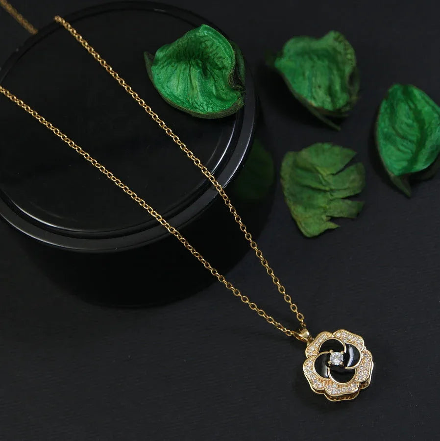 Stainless Steel Gold/Rosegold Plated Floral Spinning Pendant Necklace - Shangri 