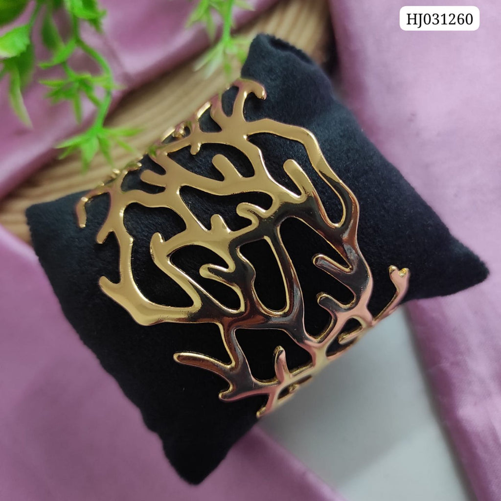 Anti Tarnish Gold Finish Statement Kada